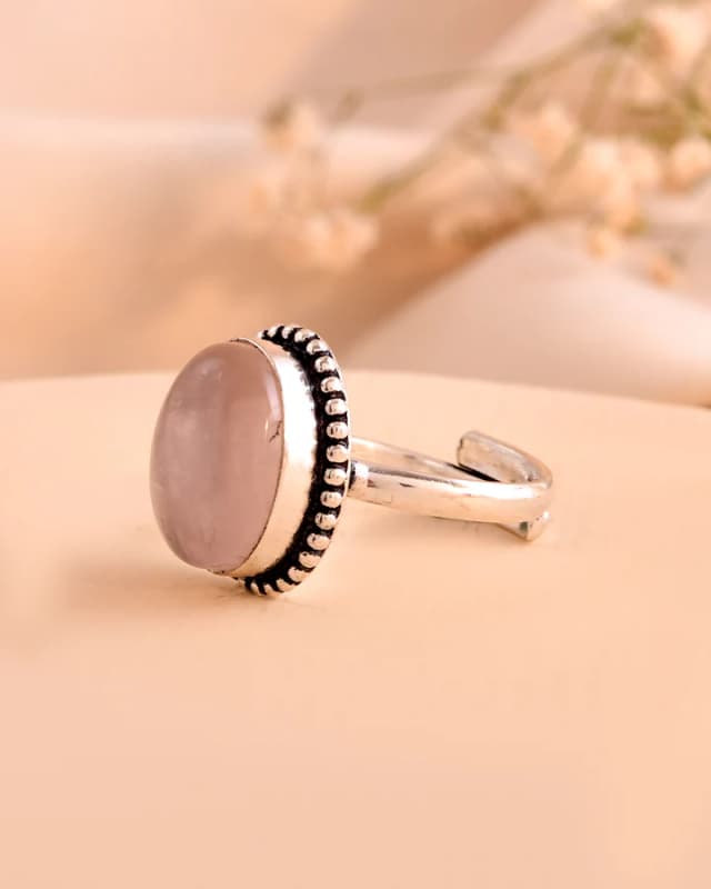 Rose Quartz Ring thumbnail 3